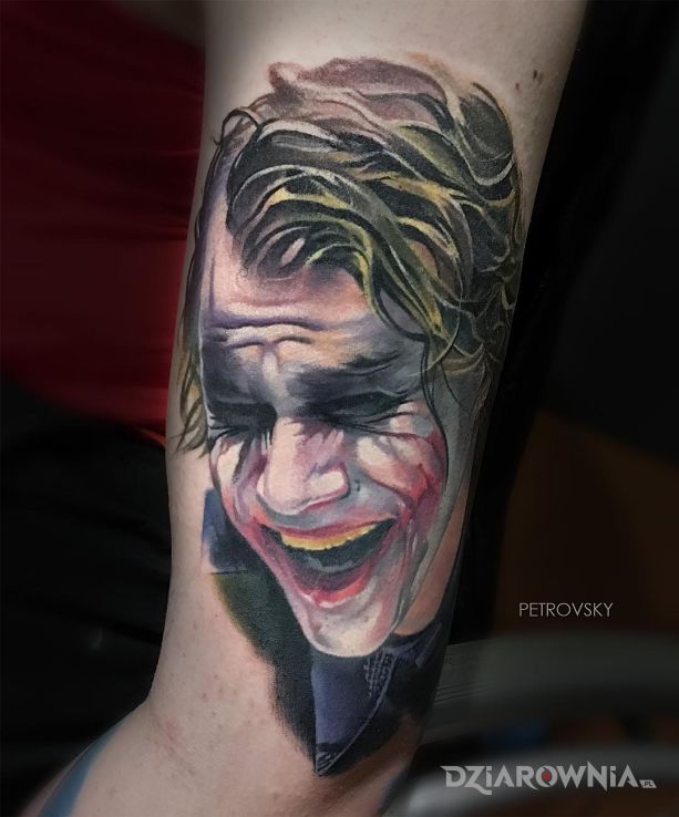 Tatuaż śmiech jokera - twarze