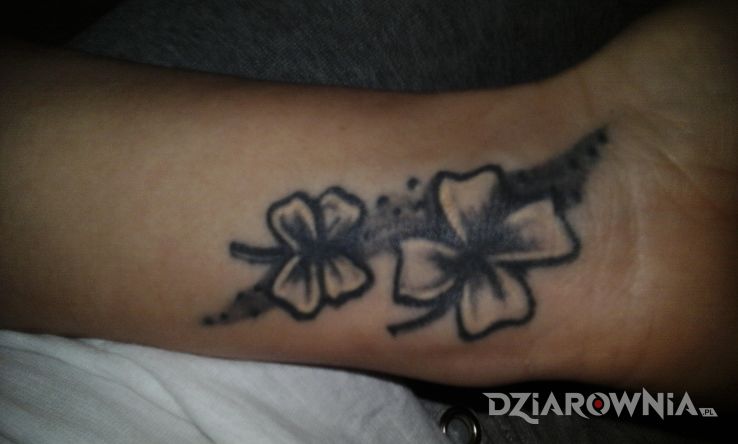 Tatuaż koniczynki na szczęście - pozostałe