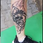 Łydka, czaszka pajęczyna