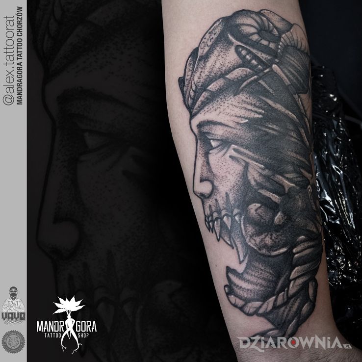 Tatuaż xenomorph - cover up