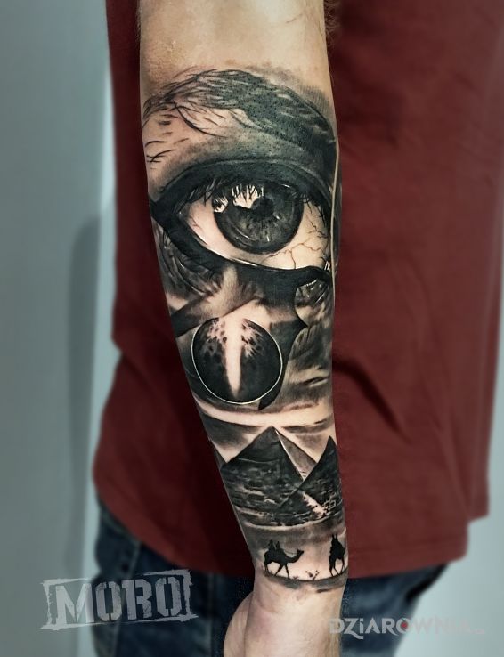 Tatuaż oko horusa egipska tematyka egipt oko - religijne