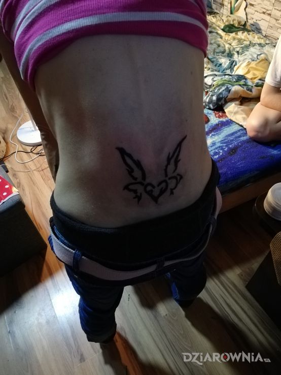 Tatuaż serce - tribale