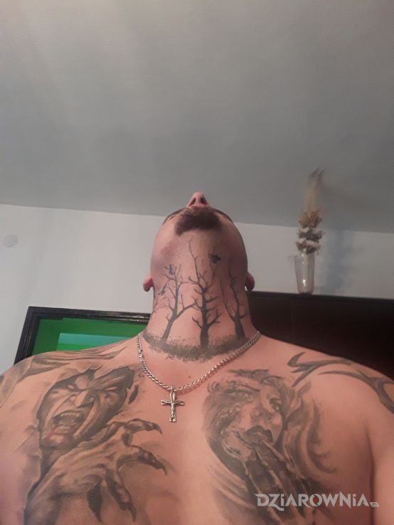 Tatuaż psycho - czarno-szare