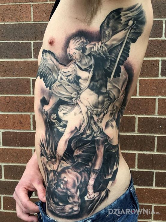 Tatuaż św michał - religijne
