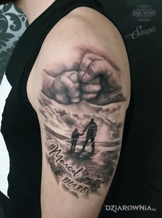 Tatuaż ojciec i syn studio haza tattoo - czarno-szare