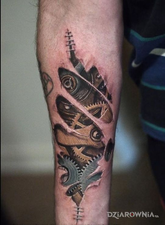 Tatuaż koła i trybiki - pozostałe