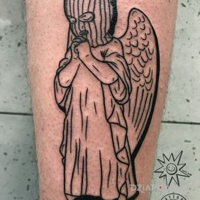 Angel on the street.