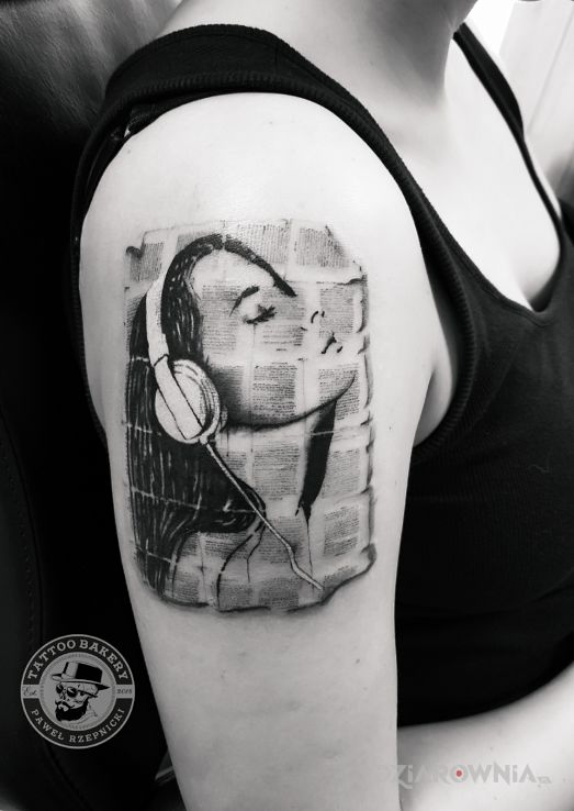 Tatuaż muzyka - czarno-szare