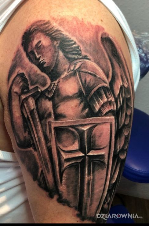 Tatuaż archanioł - anioły