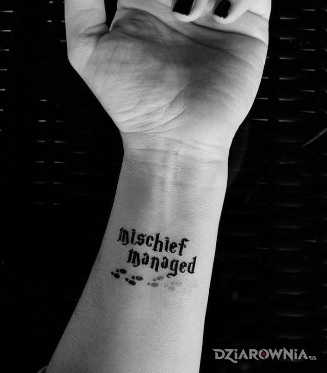 Tatuaż mischief managed - napisy