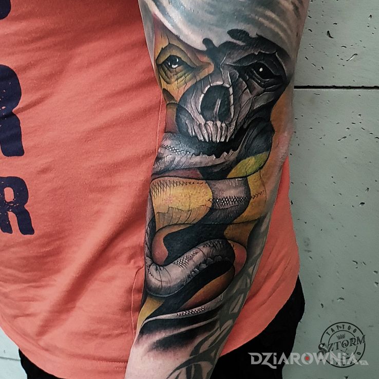 Tatuaż smutne oczy - kolorowe