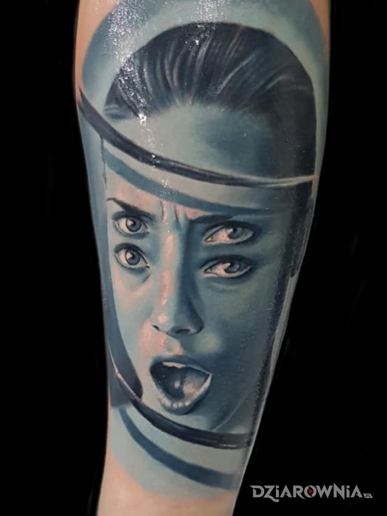 Tatuaż czworo oczu - 3D