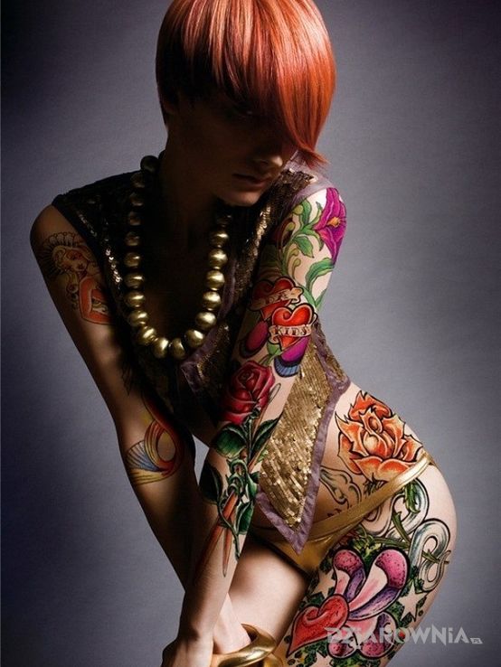 Tatuaż zielona ruda  - seksowne