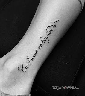 Tatuaż po hiszpańsku o miłości - napisy