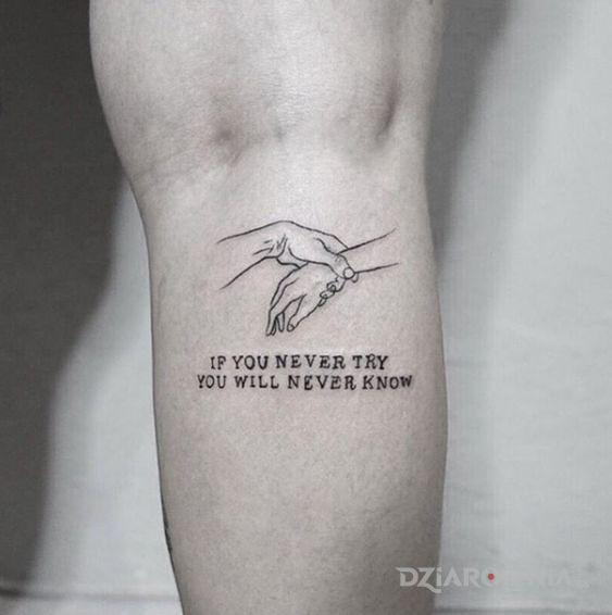 Tatuaż co racja to racja - napisy