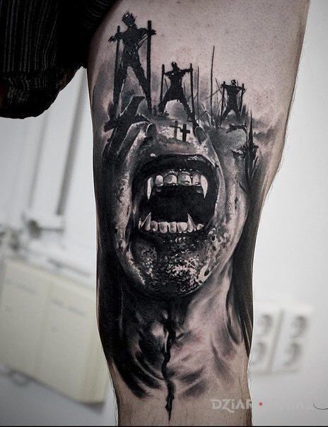 Tatuaż wampirze zęby - czarno-szare