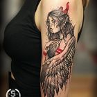 Mroczna śliczna Pani