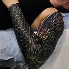 Trochę geometrii i blackworku