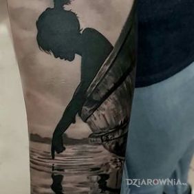 Dziewczyna nad wodą