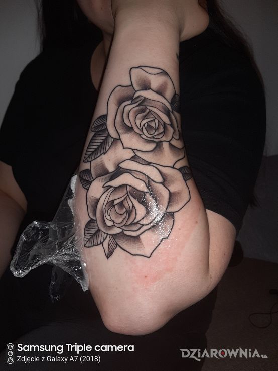 Tatuaż róże - kwiaty
