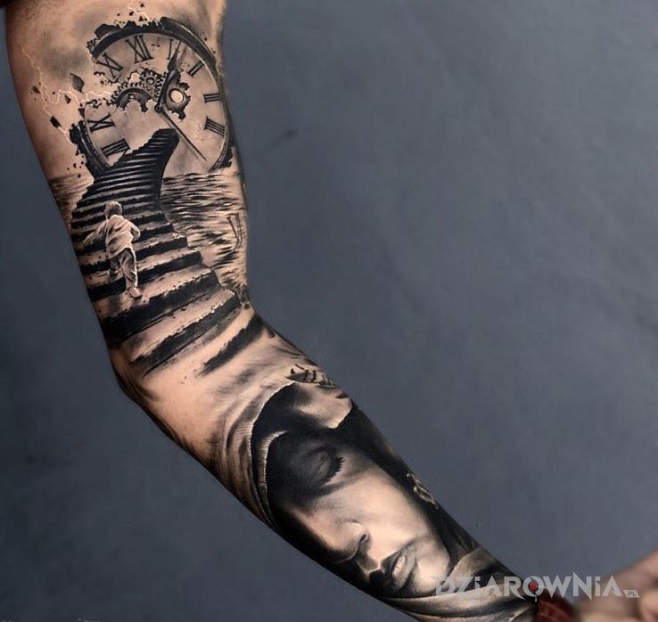 Tatuaż czas - rękawy