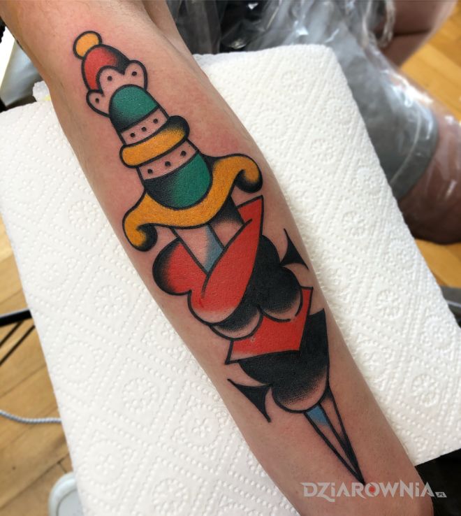 Tatuaż sztylet  karty  old school  traditional - kreskówkowe / komiksowe