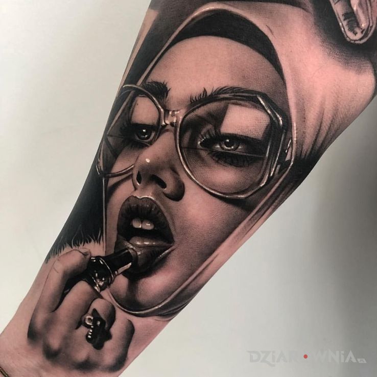 Tatuaż arcymistrzowski portret - realistyczne