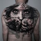 Dziewczyna na łopatkach