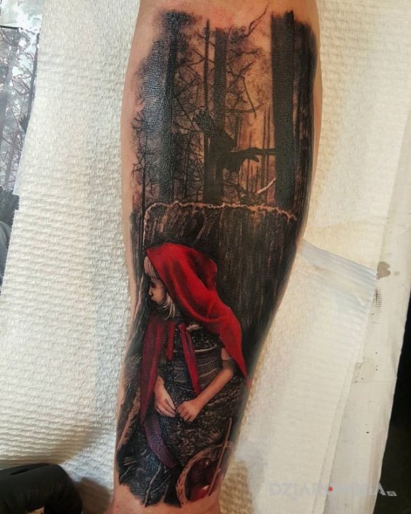 Tatuaż czerwony kapturek - postacie