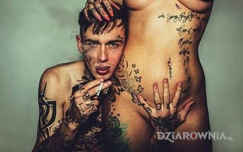 Tatuaż paierosik po sexie p - motyle