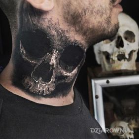 Realistyczna czaszka