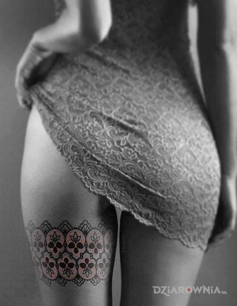 Tatuaż meksykanskie czaszki - czaszki