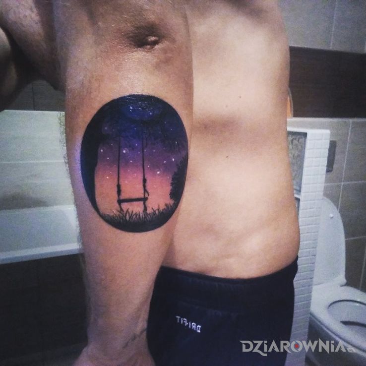 Tatuaż huśtawka wschód - pozostałe