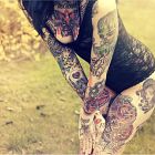 Dużo, dużo tatuaży