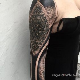 Mandala - rękaw