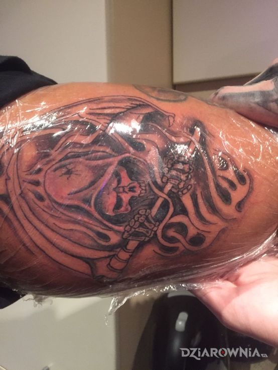 Tatuaż kostucha - czaszki