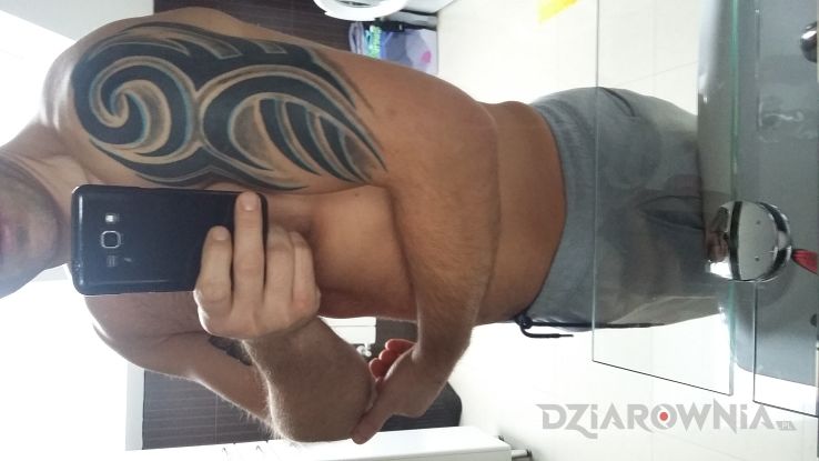 Tatuaż tribal - tribale