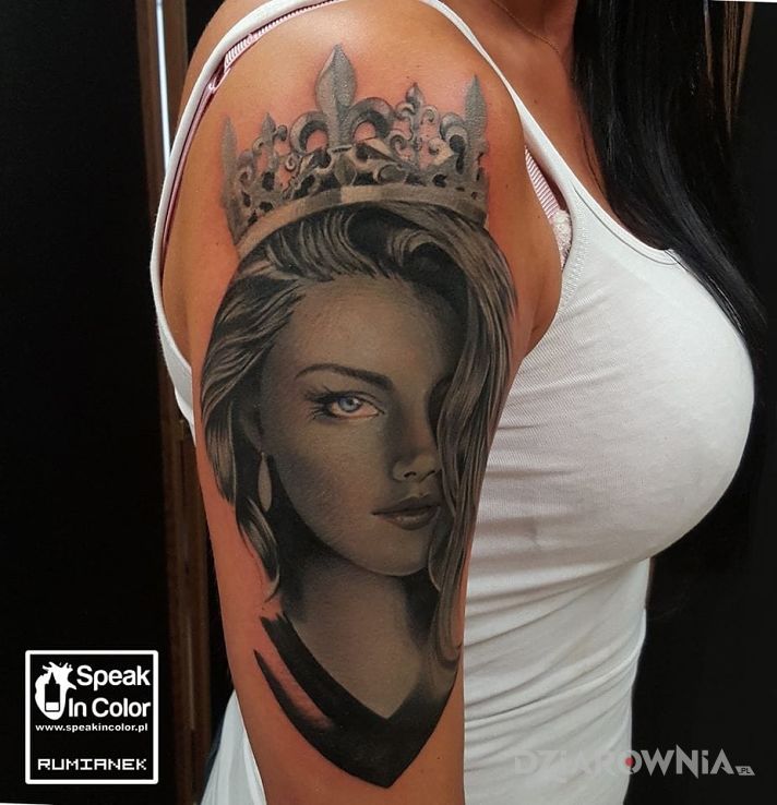Tatuaż woman tattoo - realistyczne