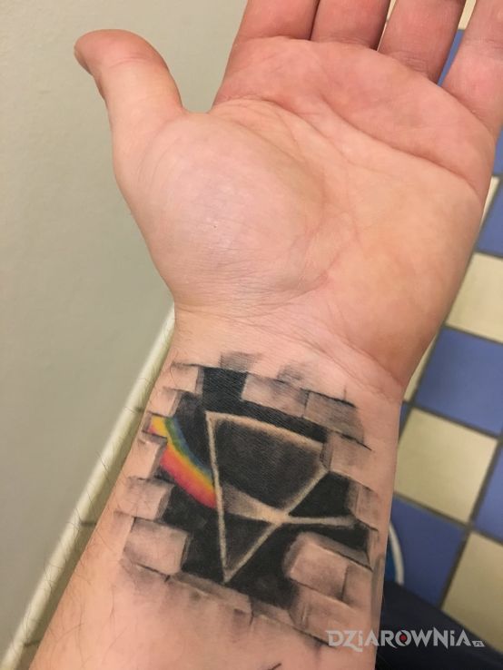 Tatuaż pink floyd - pozostałe