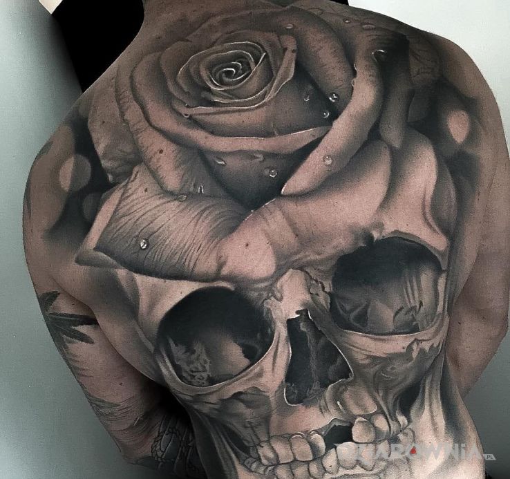 Tatuaż big czacha - realistyczne