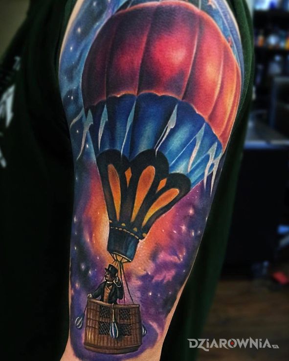 Tatuaż balon w kosmosie - 3D