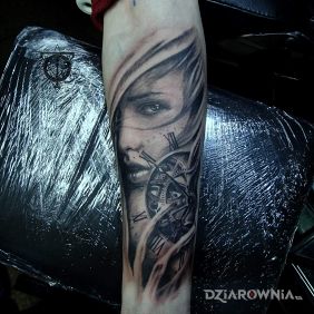 3D, realistyczny, zegar, kobieta, z przekazem, rekaw zaczety