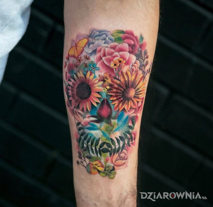 Tatuaż trochę inna czaszka - czaszki