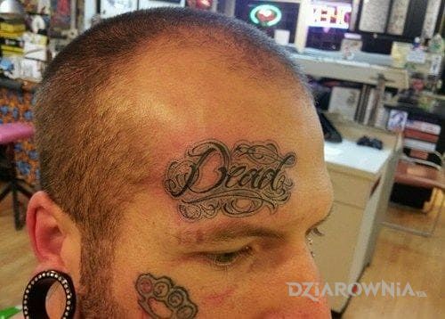 Tatuaż dead - napisy