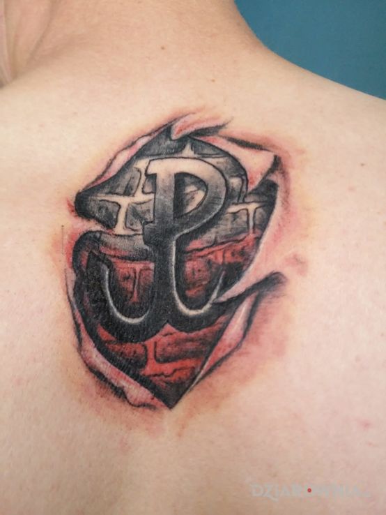 Tatuaż polska walczaca - patriotyczne