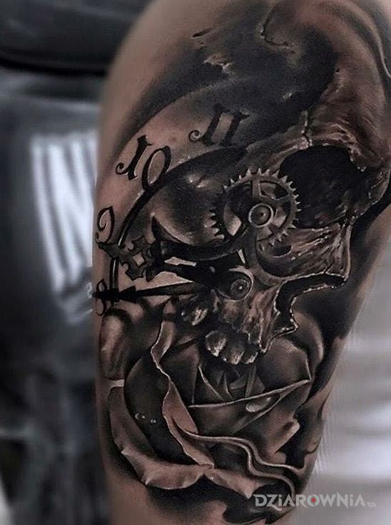 Tatuaż zegar i czacha - 3D