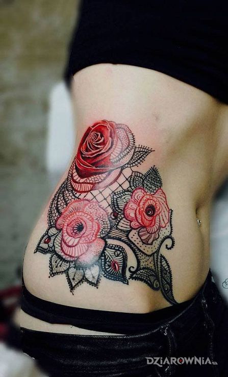 Tatuaż czerwone róże - kwiaty