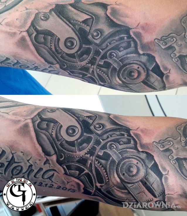 Tatuaż kola zębatebiomechanika - realistyczne