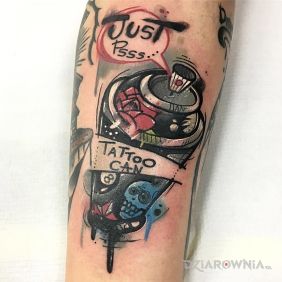 Tattoo can