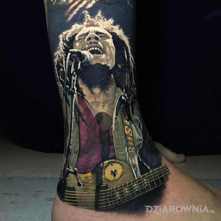 Tatuaż bob marley - realistyczne